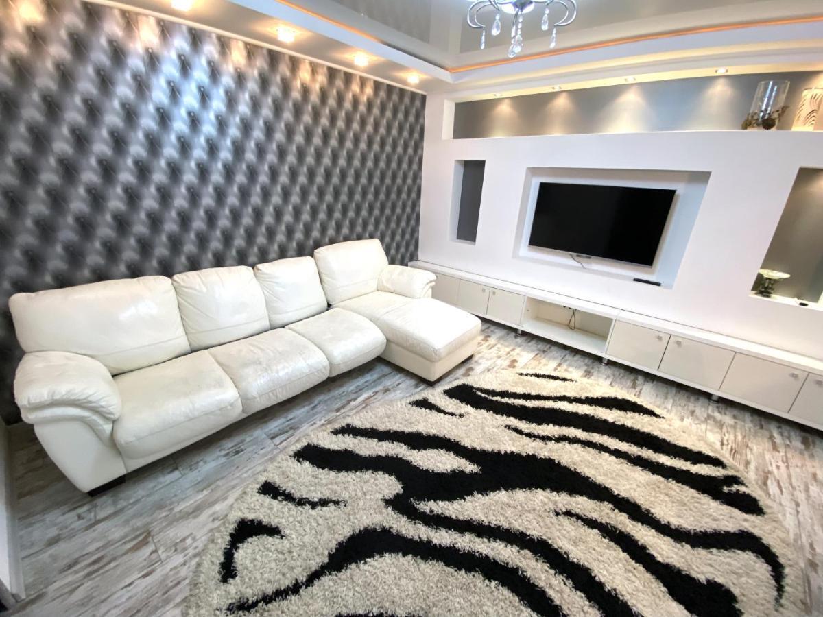 Bright Luxury Apartment Near Center Chisinau Luaran gambar